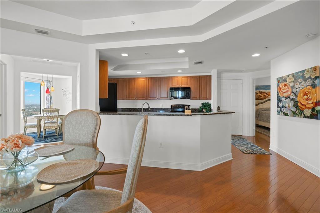 2745 1st St # 2306 Property Photo 9