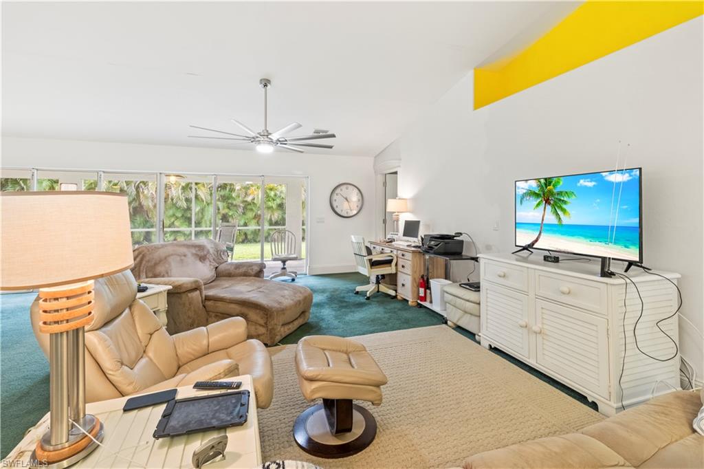 2030 Ne 25th Ter Property Photo 10