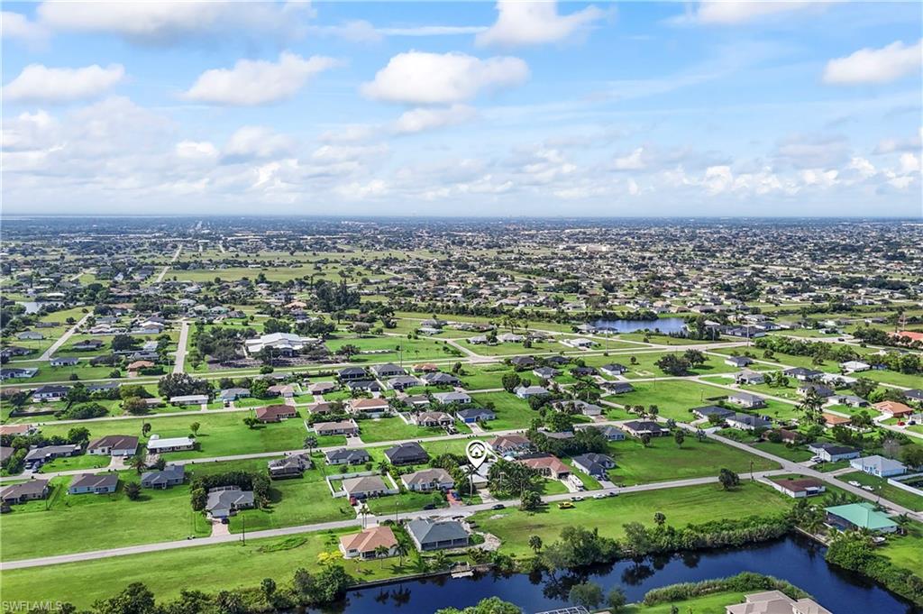 2030 Ne 25th Ter Property Photo 32