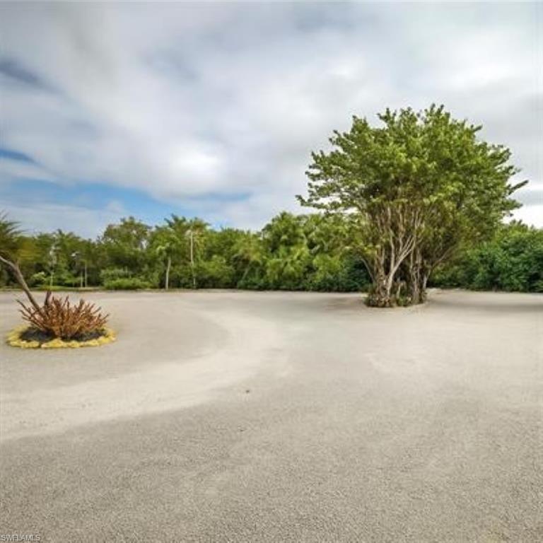 2761 W Gulf Dr Property Photo 3
