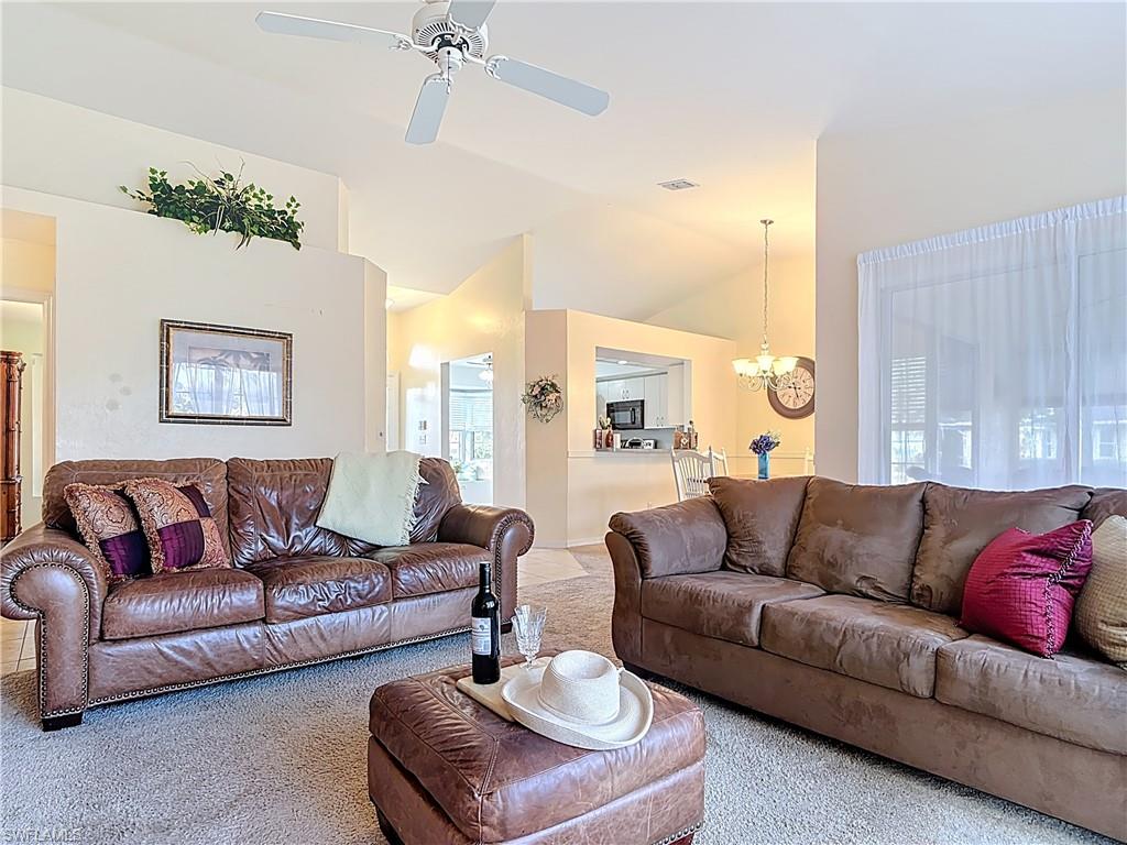 2001 Corona Del Sire Dr Property Photo 11