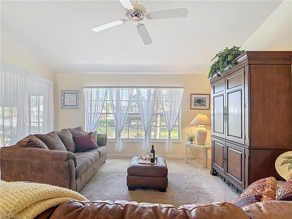 2001 Corona Del Sire Dr Property Photo 13