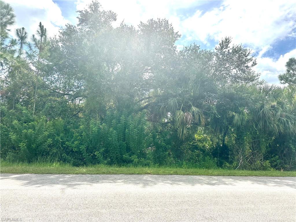 1874 Latham Dr Property Photo 2