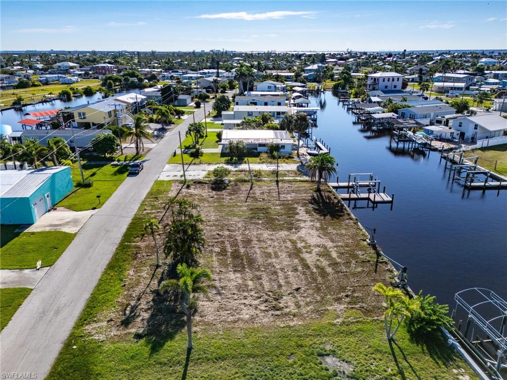 3875 Royal Palm Dr Property Photo 13