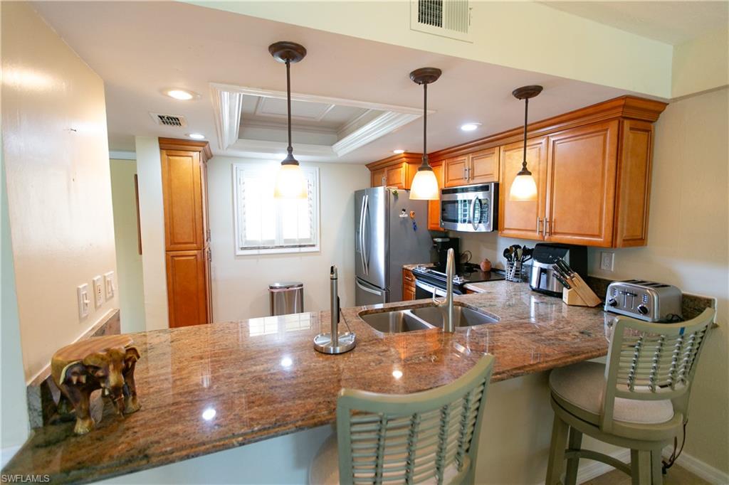 16100 Bay Pointe Blvd 105 Property Photo 2