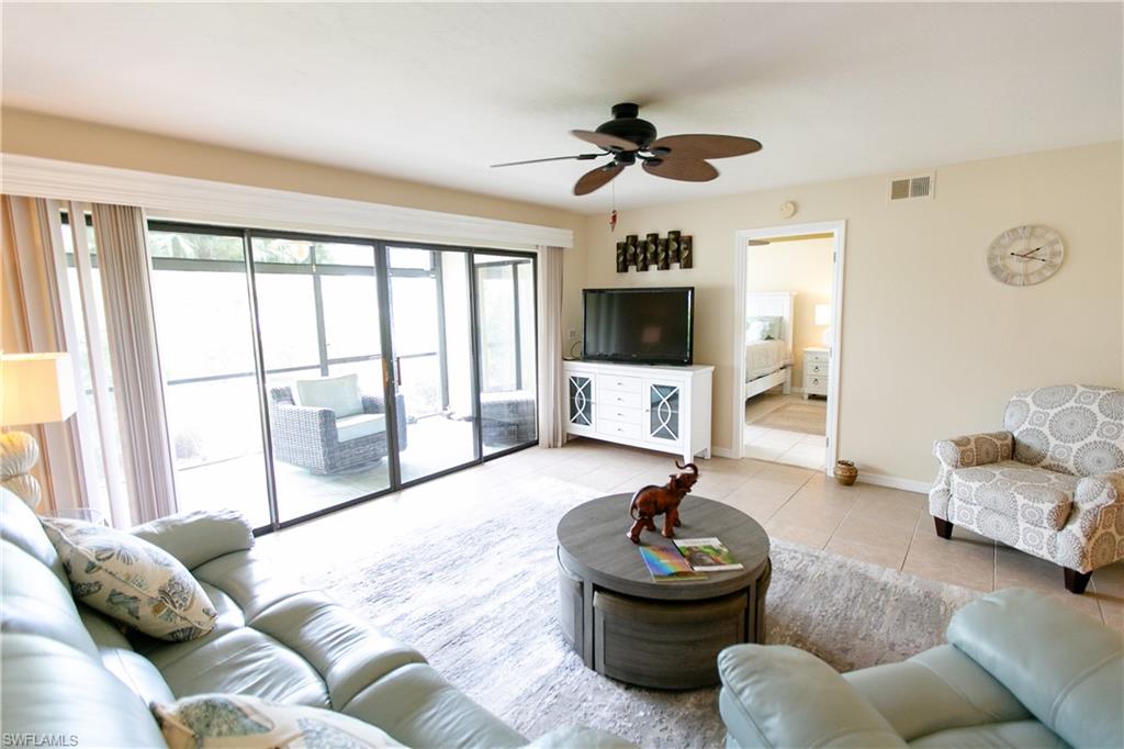 16100 Bay Pointe Blvd 105 Property Photo 6