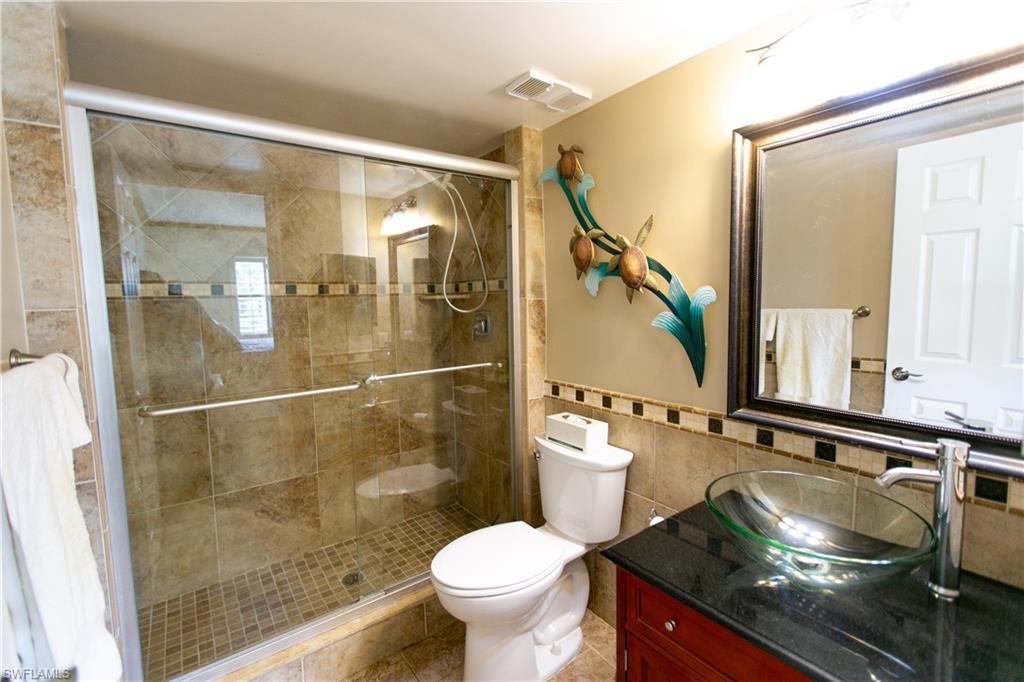 16100 Bay Pointe Blvd 105 Property Photo 11