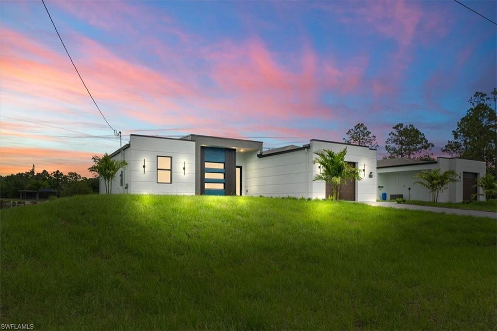 729 Colyer ST E Property Photo 1