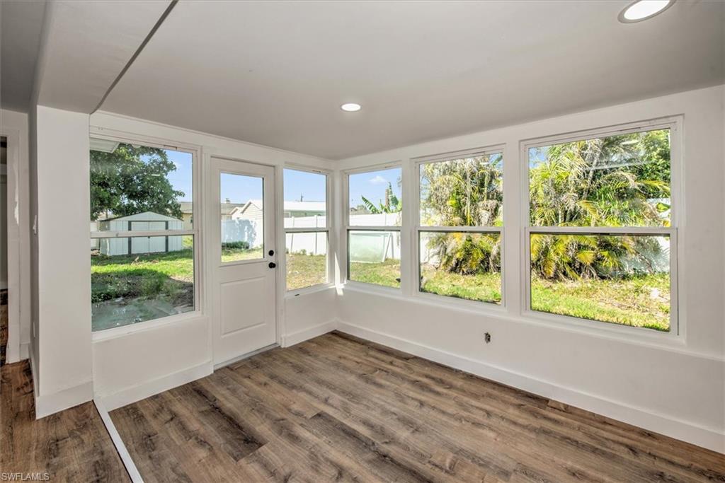 160 Francis Dr Ne Property Photo 2