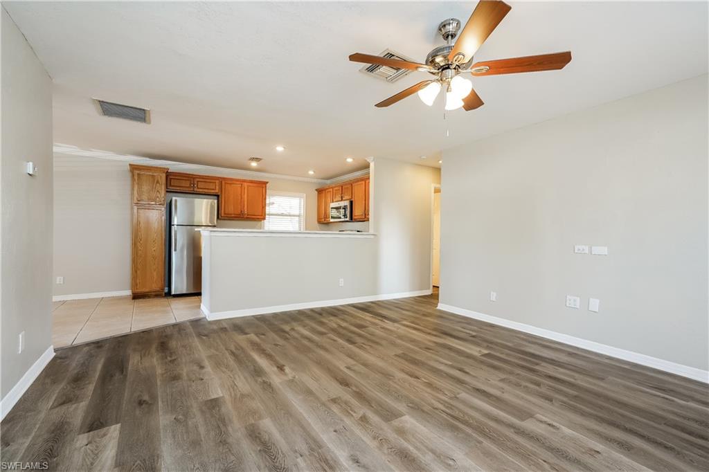 9083 Henry Rd Property Photo 2