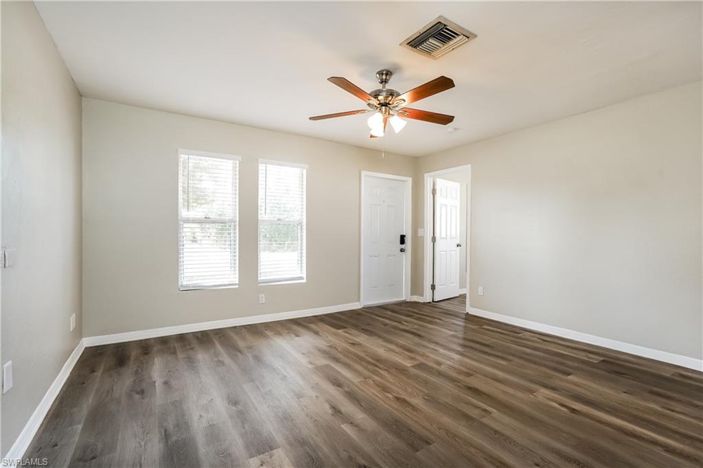 9083 Henry Rd Property Photo 3