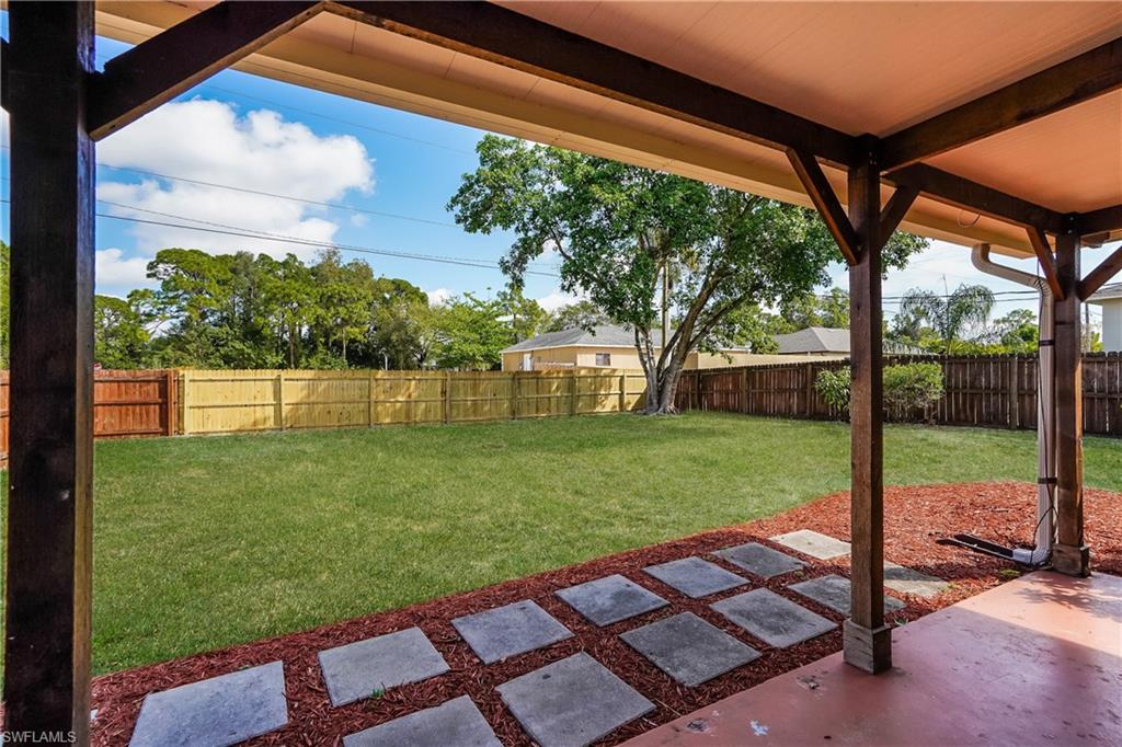 9083 Henry Rd Property Photo 14