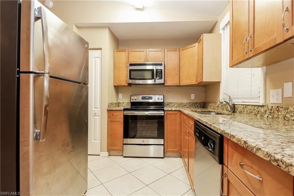 425 Nw 4th St Property Photo 7