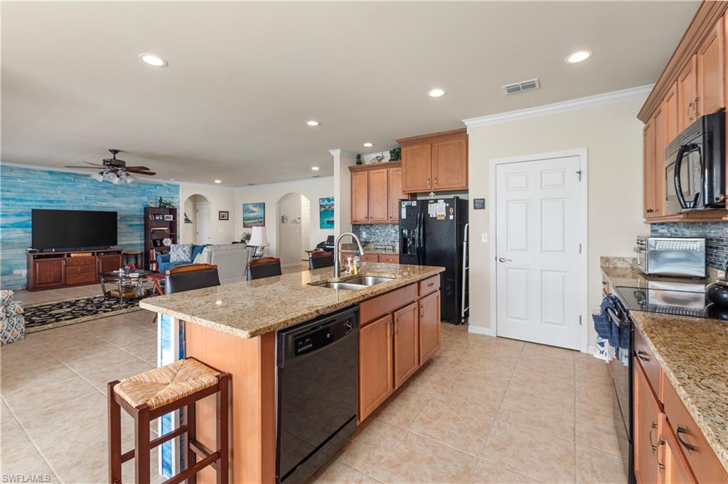 3055 Apple Blossom Dr Property Photo 13