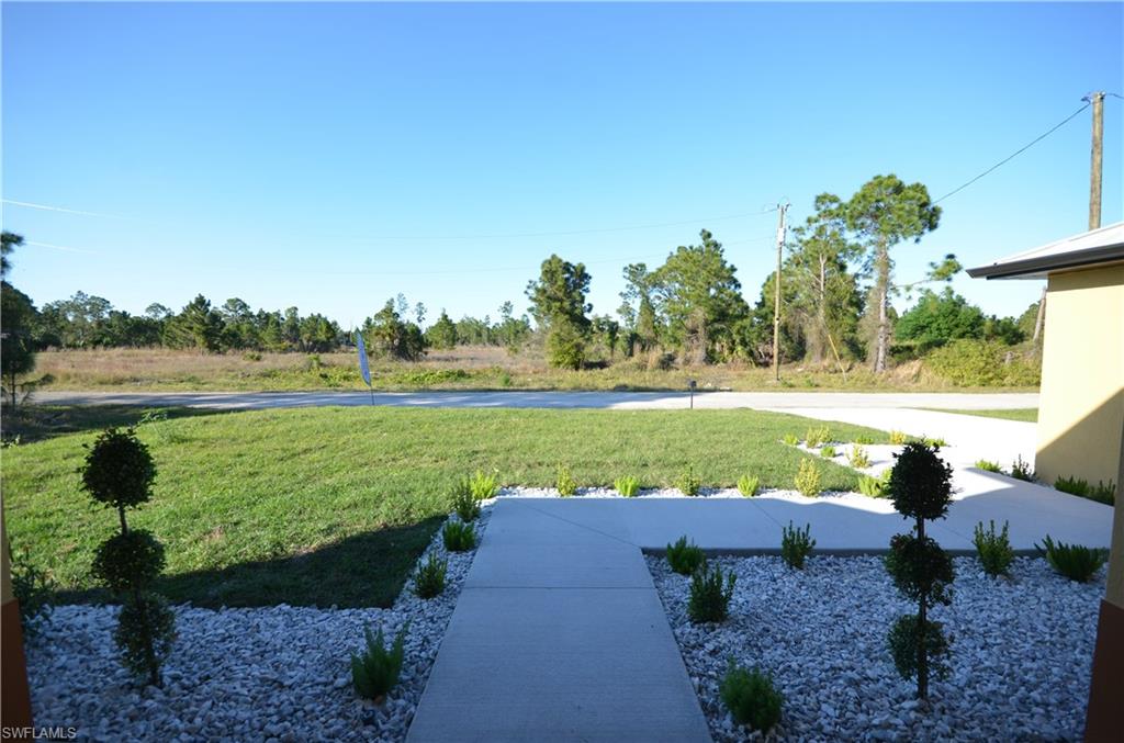 1242 Hathor St E Property Photo 48