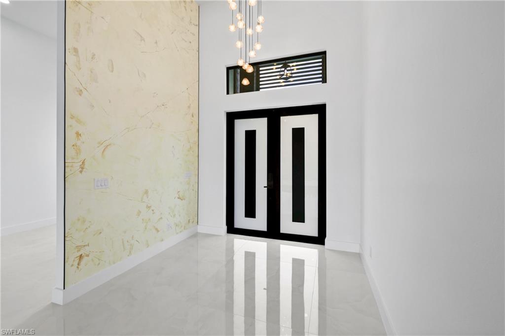 223 Nw 4th Ave Property Photo 4