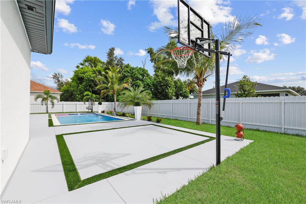 223 Nw 4th Ave Property Photo 6