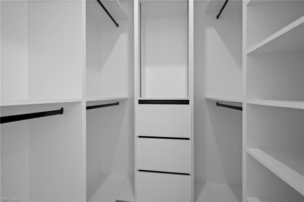 223 Nw 4th Ave Property Photo 23