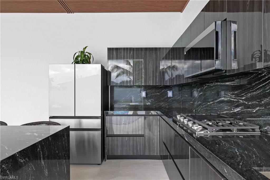 223 Nw 4th Ave Property Photo 42