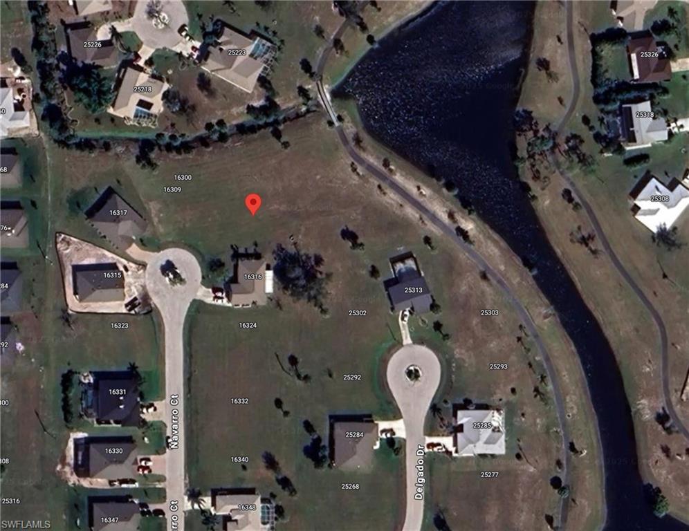 16308 Navarro Ct Property Photo 4