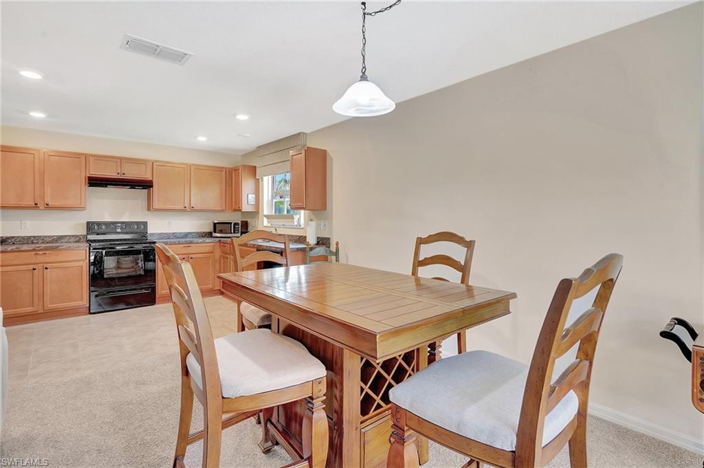 6425 Estero Bay Dr Property Photo 10