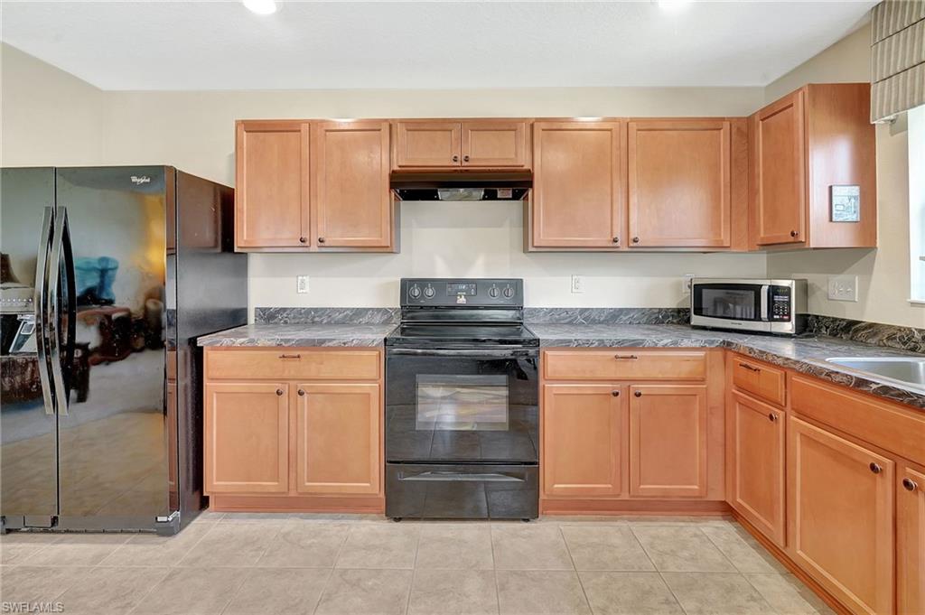 6425 Estero Bay Dr Property Photo 13