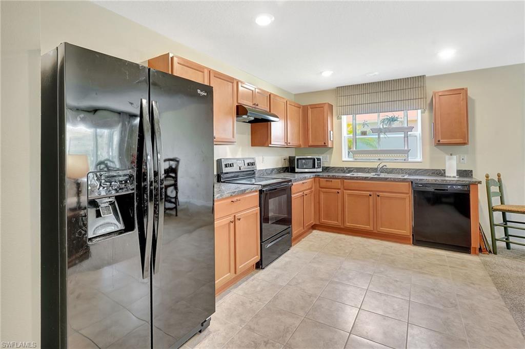 6425 Estero Bay Dr Property Photo 14