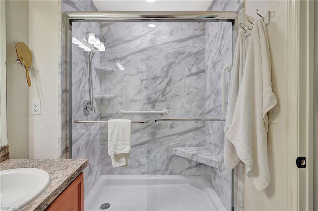 6425 Estero Bay Dr Property Photo 22