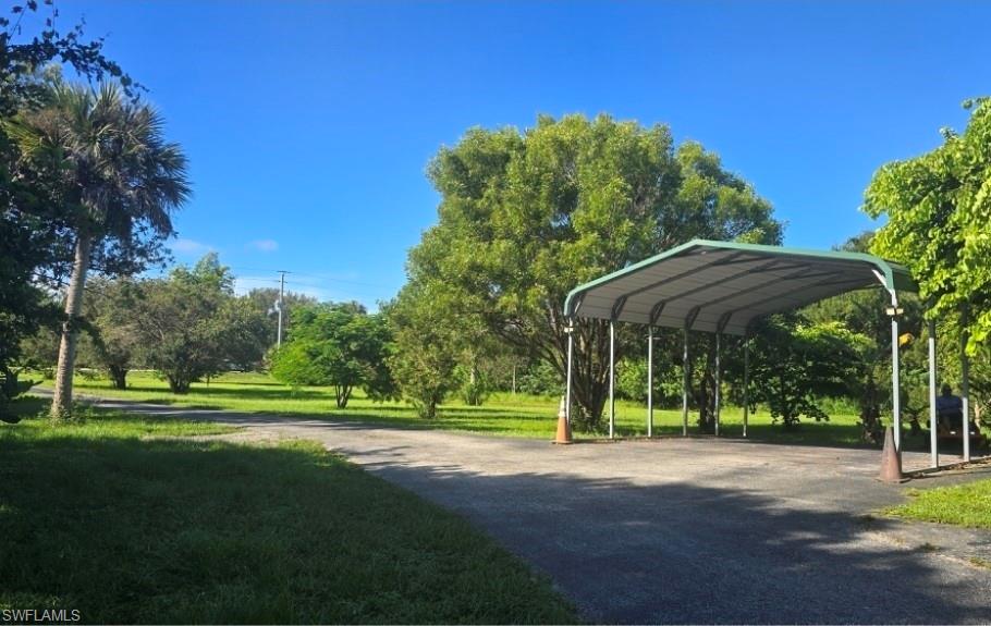 2381 White Blvd Property Photo 2