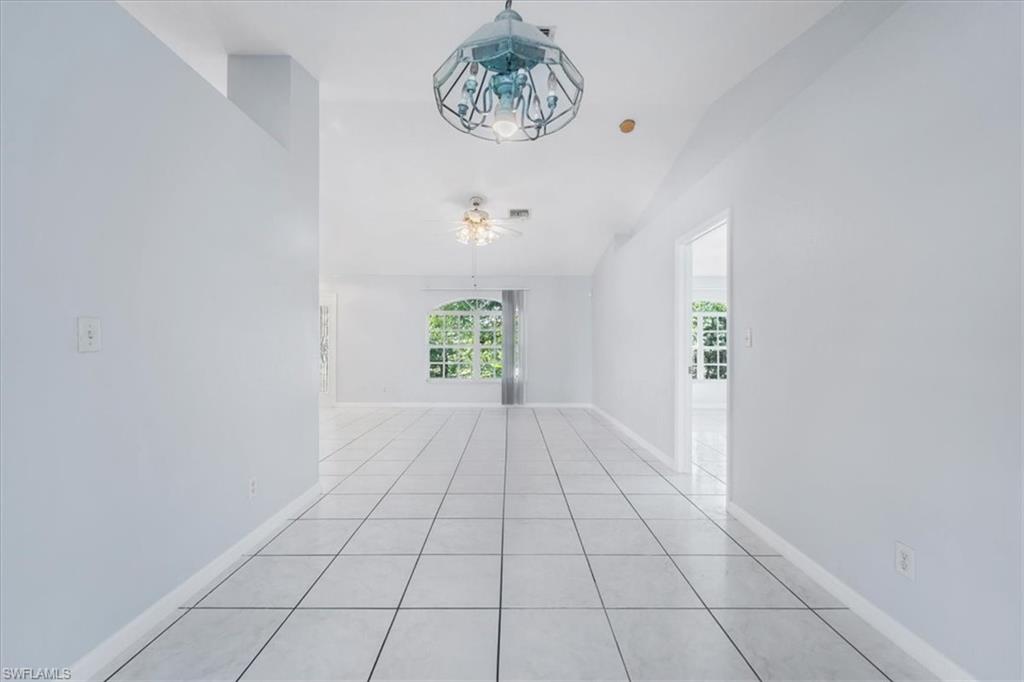 2381 White Blvd Property Photo 6