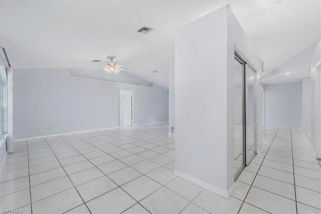 2381 White Blvd Property Photo 12