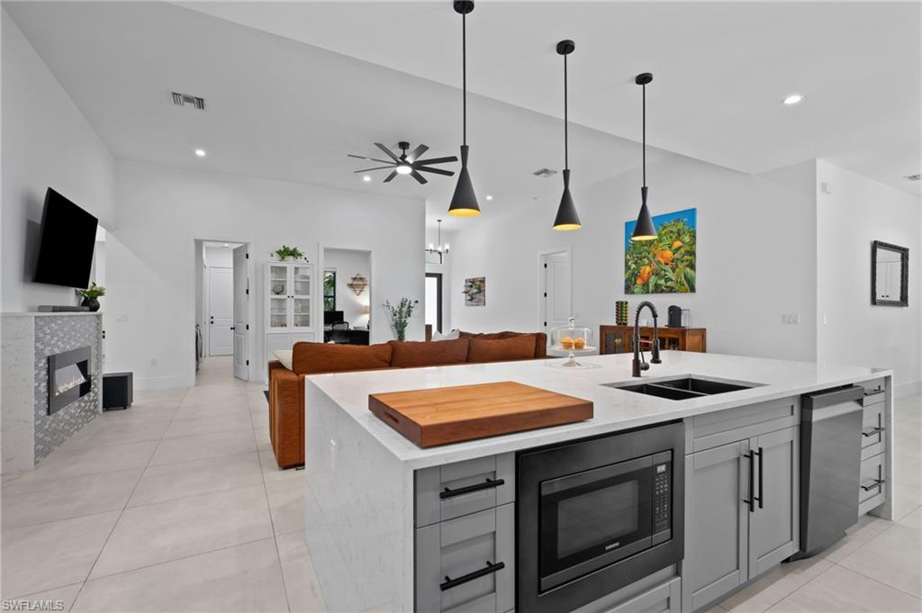 106 18th Ave Ne Property Photo 11