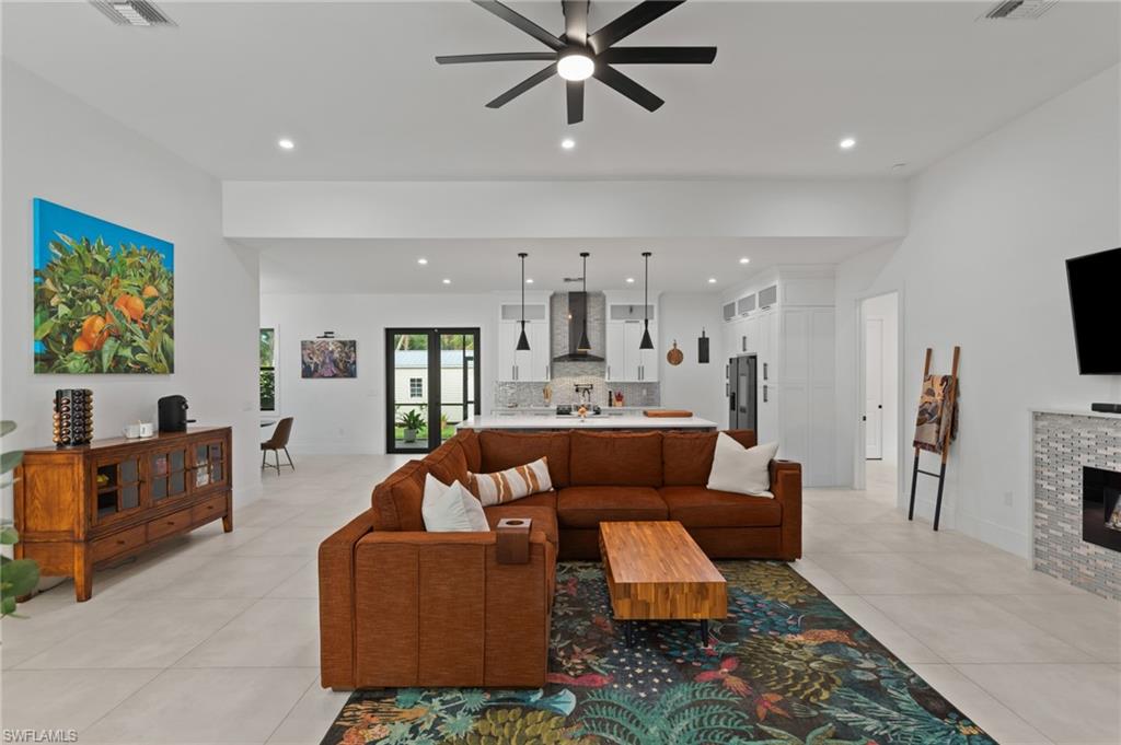 106 18th Ave Ne Property Photo 13