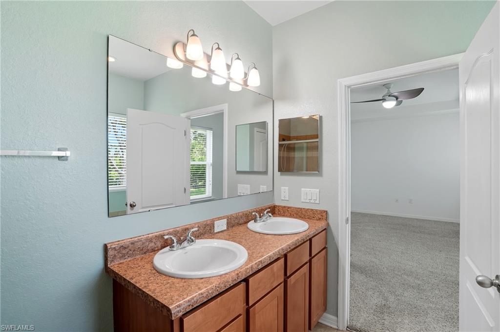 1413 Sw 19th Pl Property Photo 24