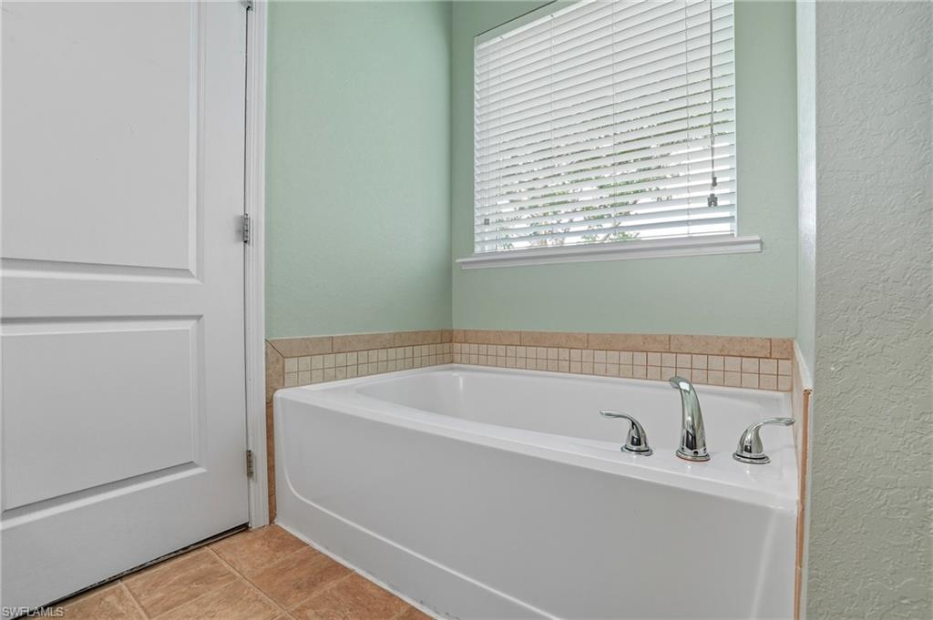 1413 Sw 19th Pl Property Photo 25