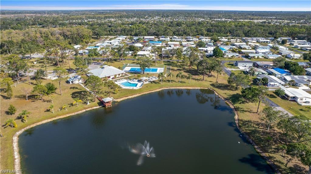 9849 Creekwood Ln Property Photo 8