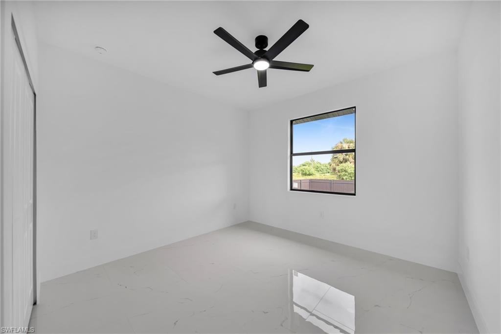 741 Camilla St E Property Photo 12