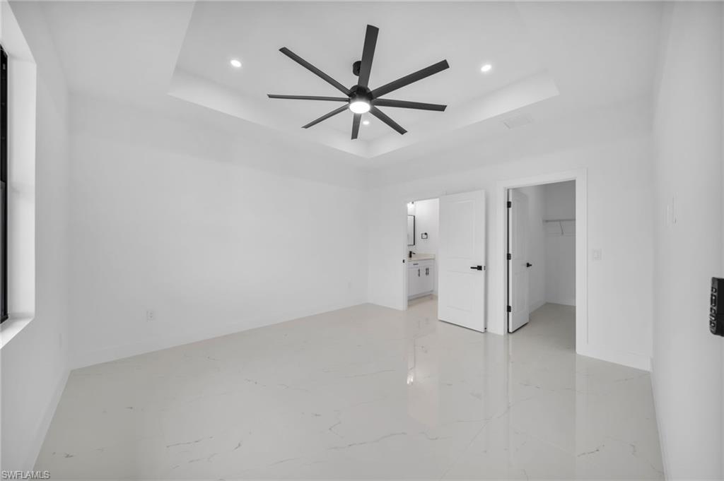 741 Camilla St E Property Photo 15