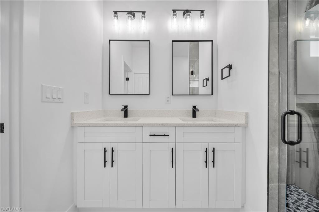 741 Camilla St E Property Photo 18