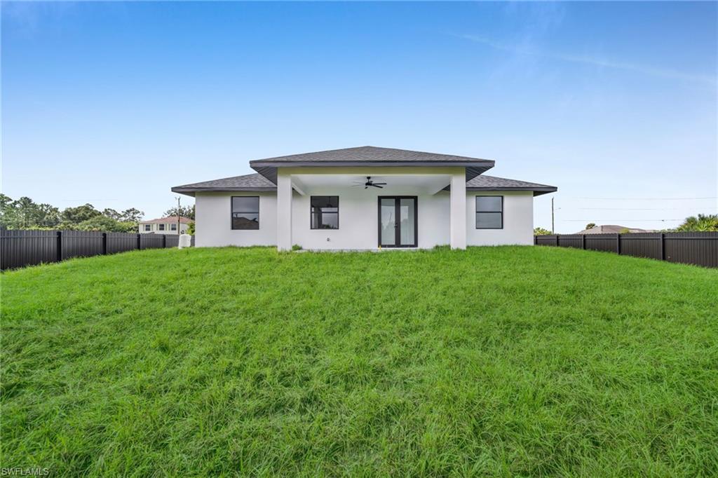 741 Camilla St E Property Photo 26