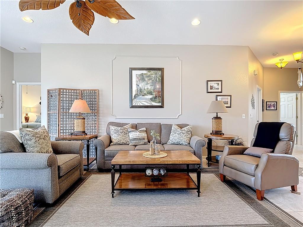 1860 Corona Del Sire Dr Property Photo 7