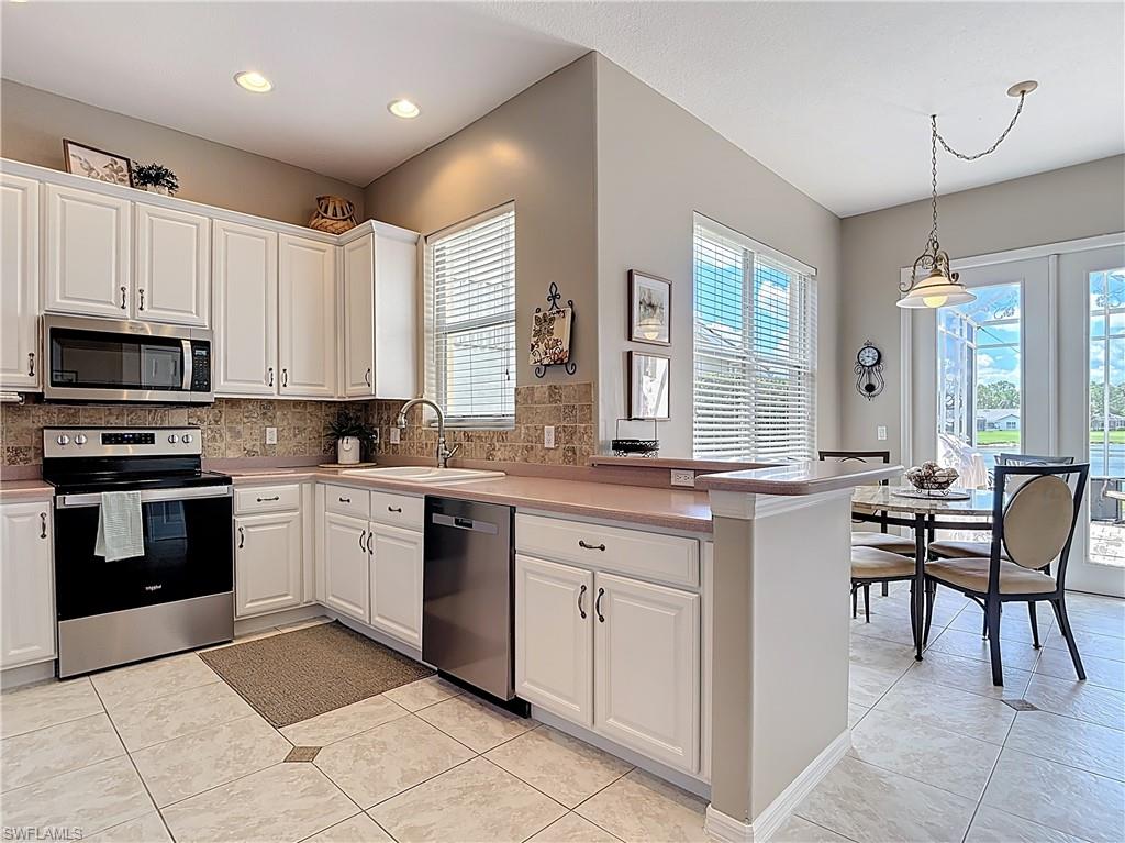 1860 Corona Del Sire Dr Property Photo 13