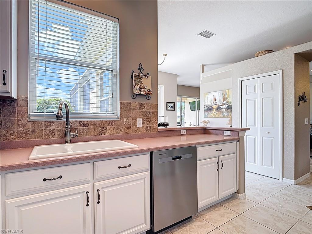 1860 Corona Del Sire Dr Property Photo 14