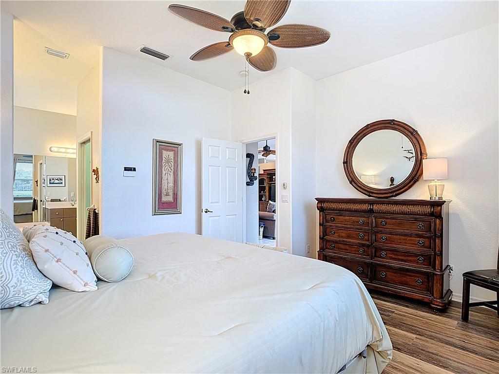 1860 Corona Del Sire Dr Property Photo 17