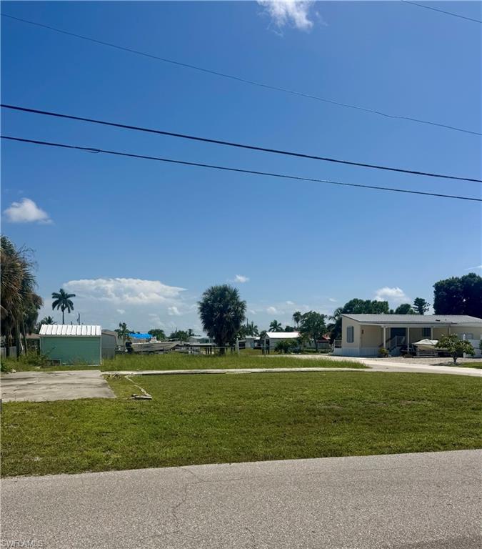 4765 Curlew DR Property Photo 1