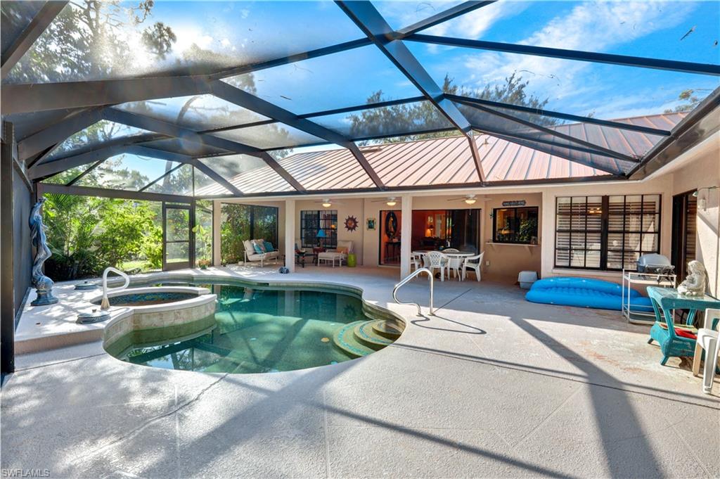 15830 Gleneagle Ct Property Photo 4