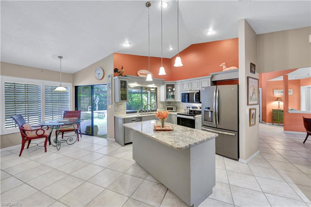 15830 Gleneagle Ct Property Photo 11