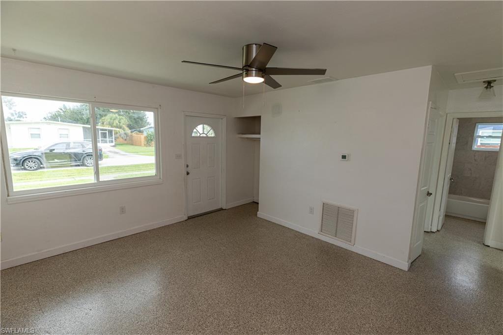 21043 Bersell Ave Property Photo 5