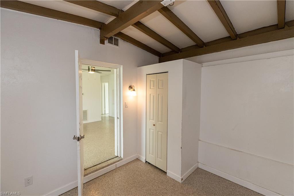 21043 Bersell Ave Property Photo 7