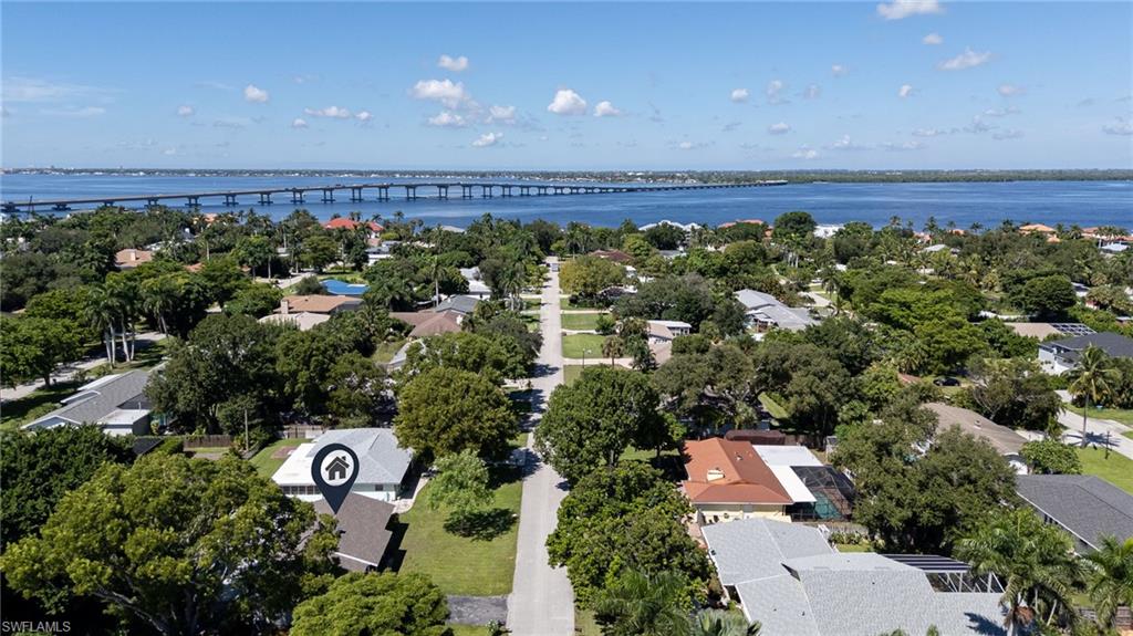 1292 Biltmore Dr Property Photo 3